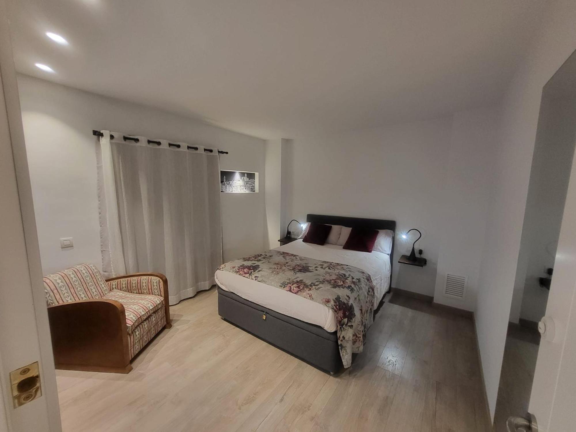 Turistic Girona - Piso de 3 habitaciones Exterior foto