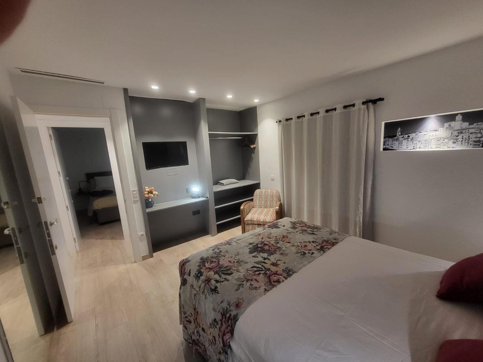 Turistic Girona - Piso de 3 habitaciones Exterior foto